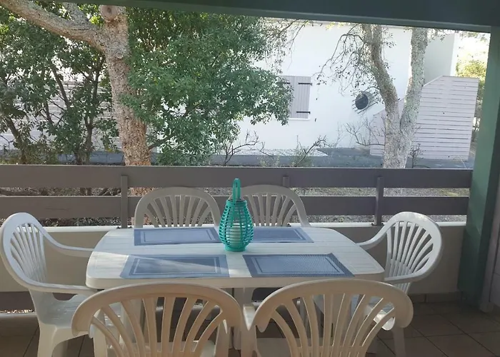 A Deux Pas De L Ocean